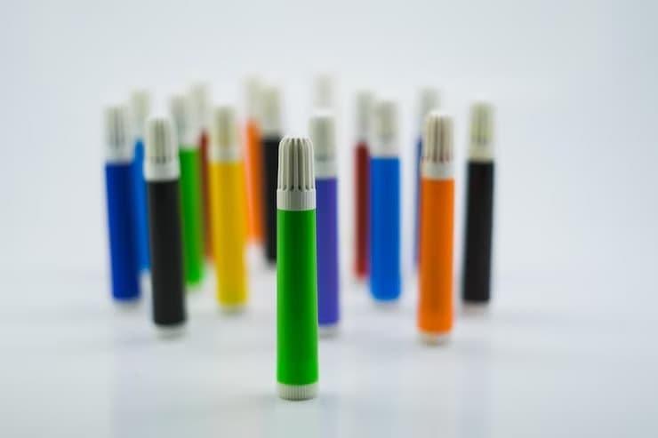 starter-kits and e-cigarettes battery chargers toronto buying guide 2026 top local picks and bargain tips