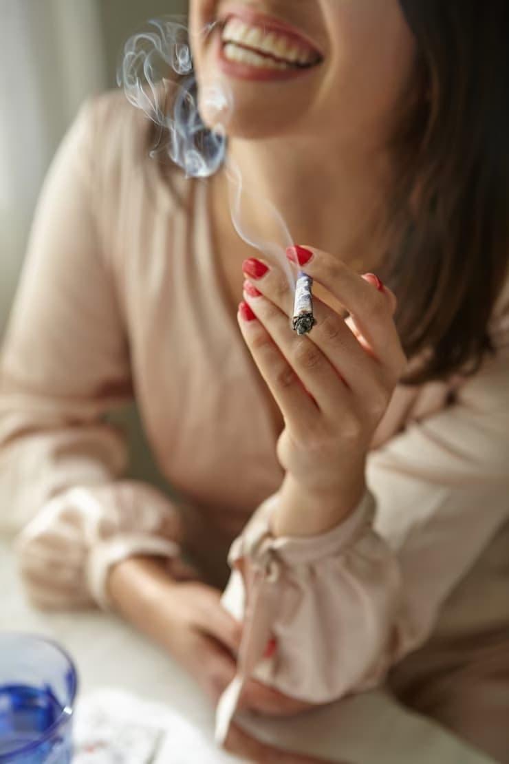 IBVape guide to carrying e cigarettes in checked baggage and IBVape packing mistakes to avoid