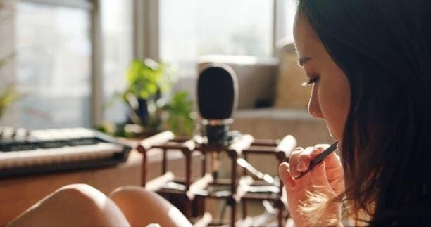 e-cigaretta industry forecast as legal restrictions on tobacco and e-cigarettes reshape markets and regulations