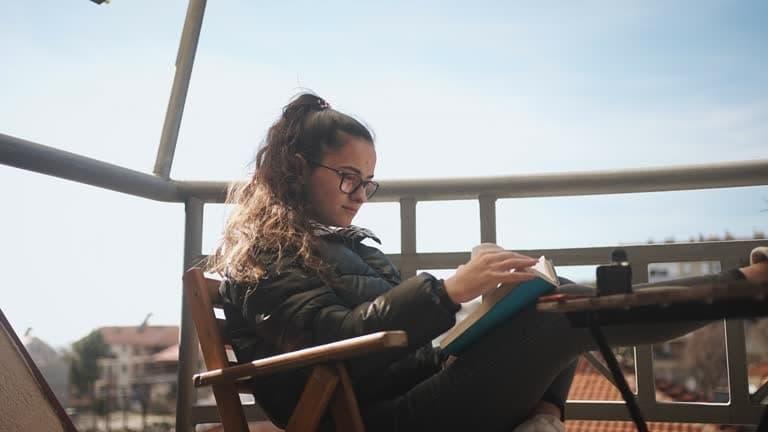 Elektronické Cigarety IBVAPE seller handbook and buyer guide, is it legal to sell e cigarettes online explained with compliance tips