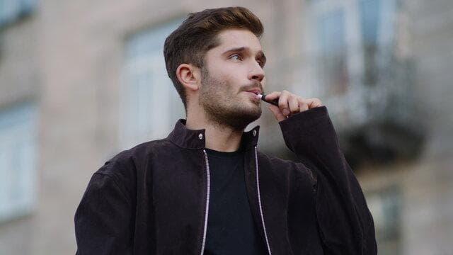 35000 Züge Vapes and why ban e cigarettes continue to spark debate among health experts